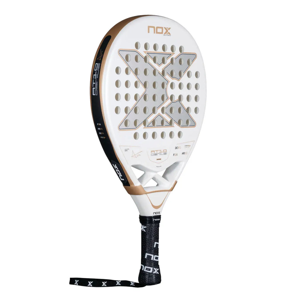 Pala NOX - AT10 Genius by Agustín Tapia Junior 2026