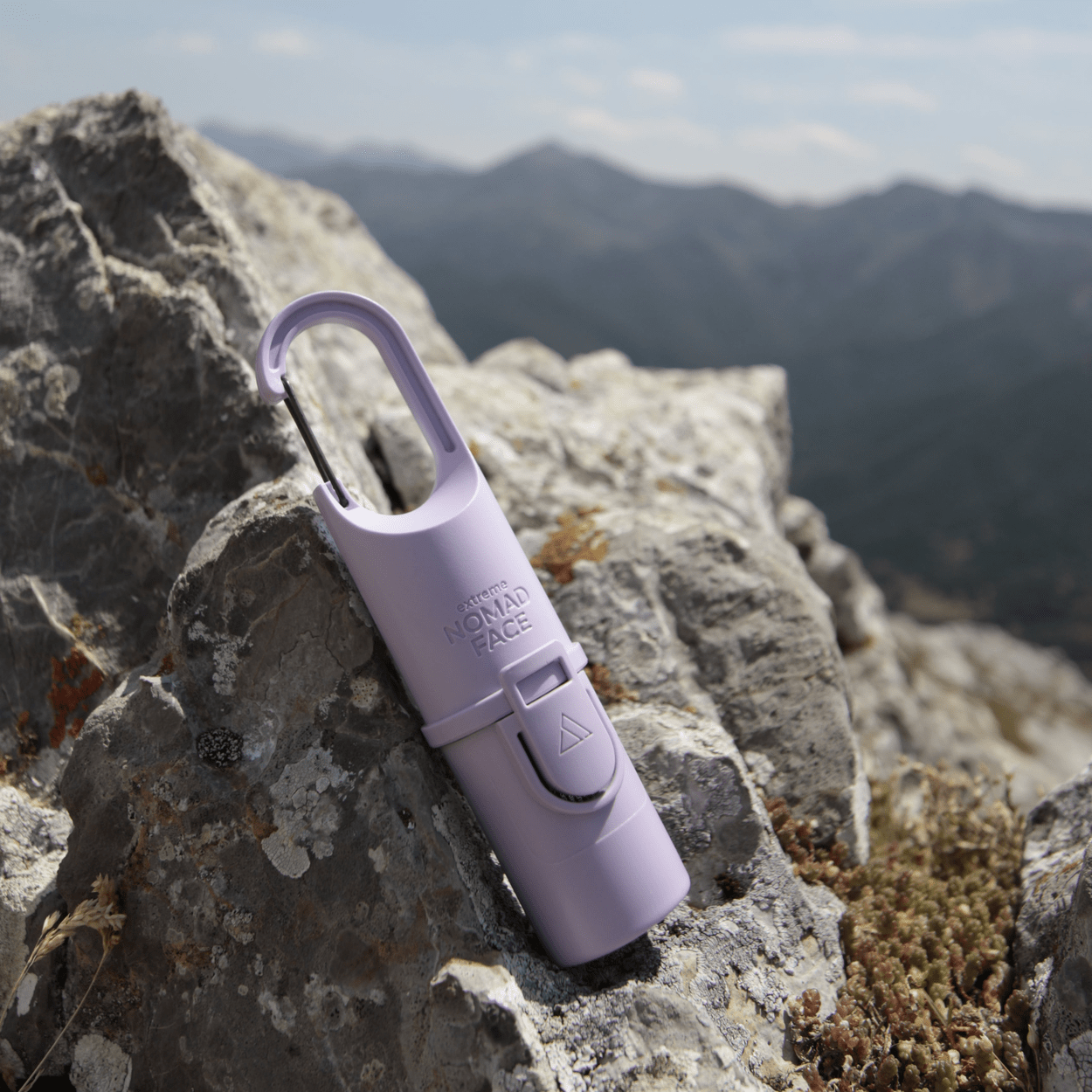 NOMAD FACE Protección Solar SPF 50+ color Purple Amethyst